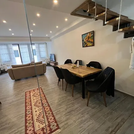 Townhouse *